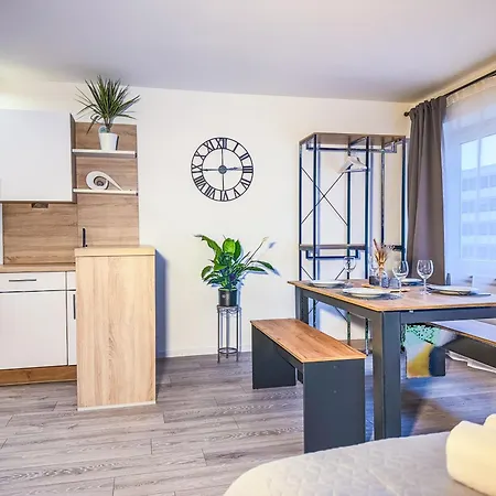 Lejlighed Immostay - Modern & Wifi *