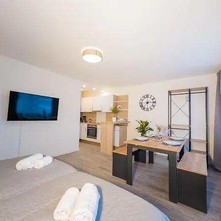 Immostay - Modern & Wifi