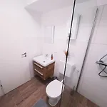 Lägenhet Immostay - Modern & Wifi