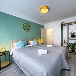 Immostay - Modern & Wifi Lägenhet Bremen