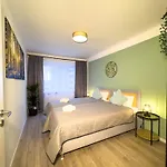 Immostay - Modern & Wifi *
